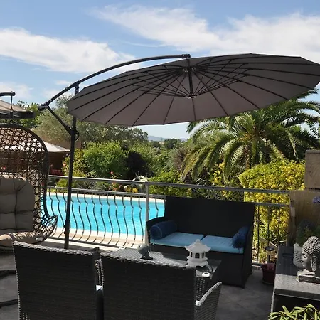 Bed & Breakfast Les 5 Oliviers 3*