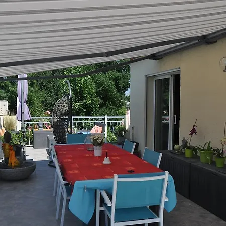 Bed & Breakfast Les 5 Oliviers 3*